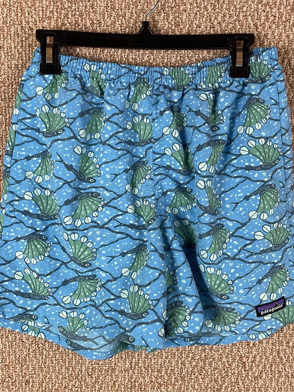 Patagonia Swim Trunks Shorts Men’s Small Blue Fish Baggies Print Mesh Lined 175